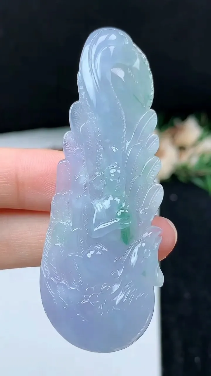 天然A货翡翠春带彩 紫罗兰阿弥陀佛吊坠，尺寸70-24.5-9.4，重量:25.00g
11月16日