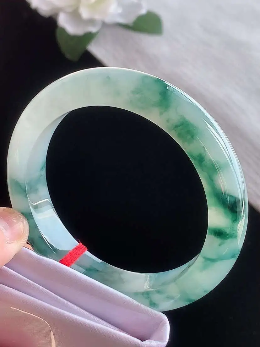 a货翡翠老坑冰种飘花正装正圈手镯56-57圈口  尺寸56.7×12×9.3mm 1116 A77