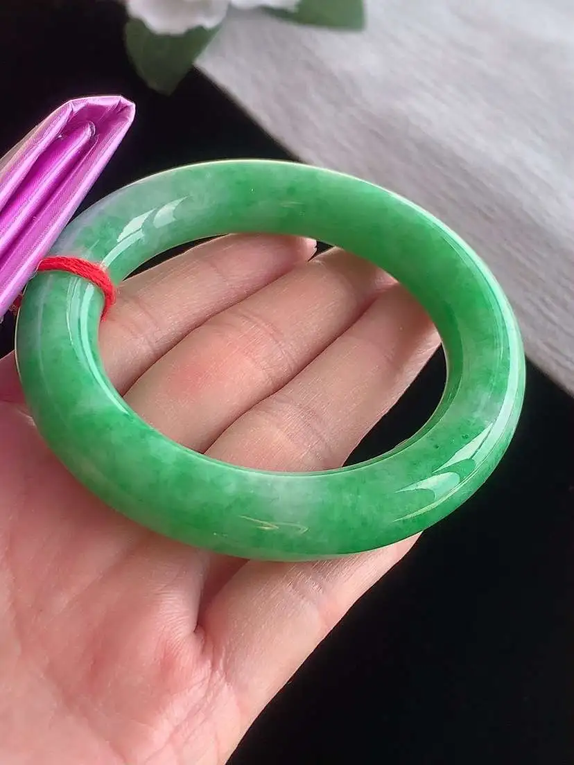 a货翡翠老坑冰种满绿胖圆条手镯53-54圈口 尺寸53.8×12mm 1116