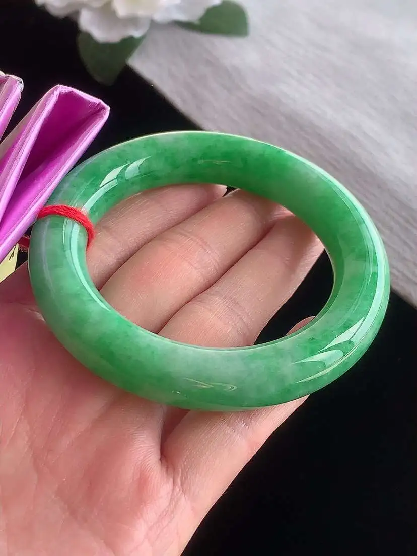 a货翡翠老坑冰种满绿胖圆条手镯53-54圈口 尺寸53.8×12mm 1116