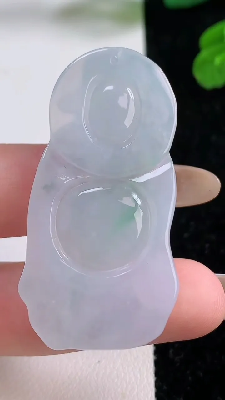 天然A货翡翠财神爷吊坠，尺寸47.8-22.5-6，重量:12.60g
11月17日