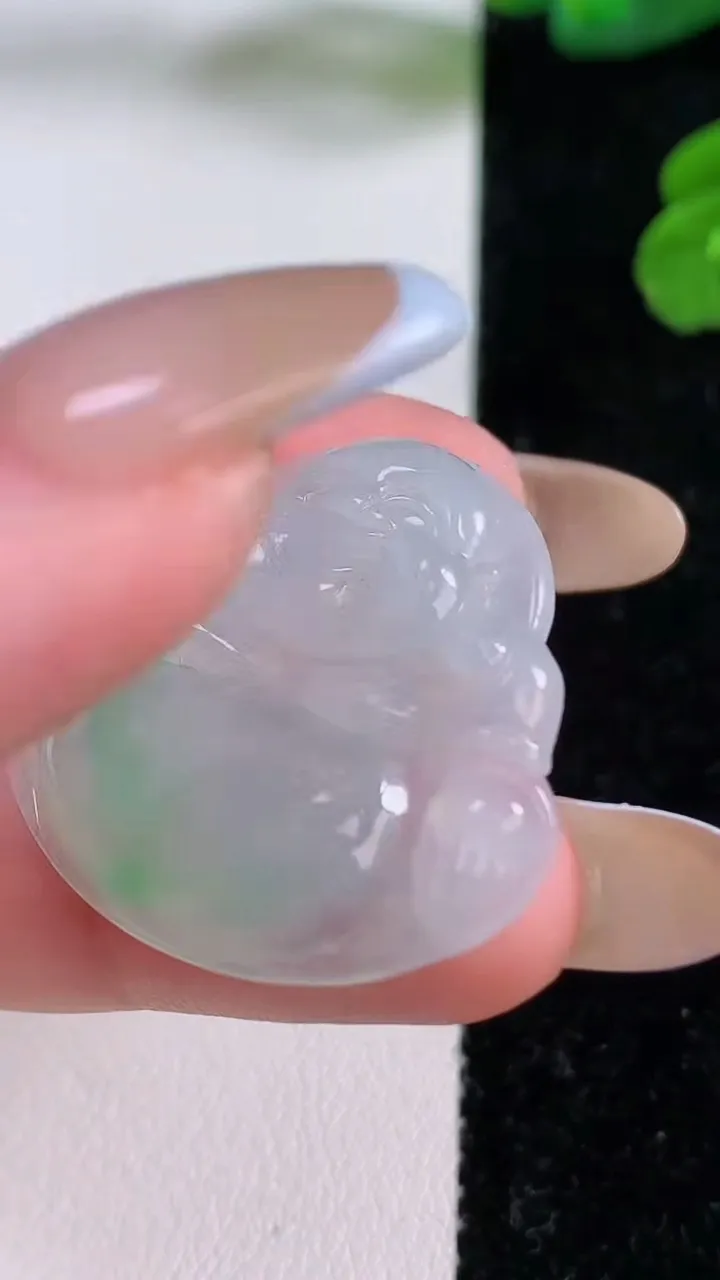 天然A货翡翠佛公吊坠，尺寸28-32.2-5.5，重量:7.32g
11月17日