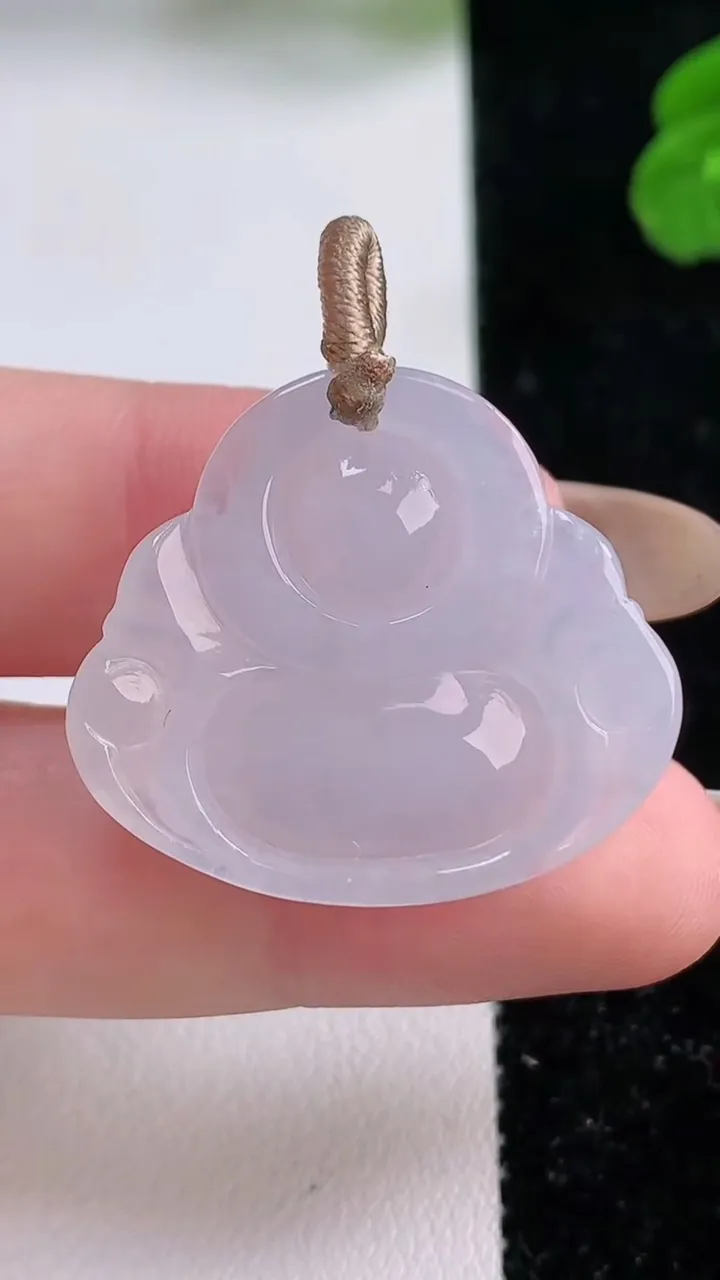 天然A货翡翠佛公吊坠，尺寸26-29.4-6，重量:7.38g
11月17日