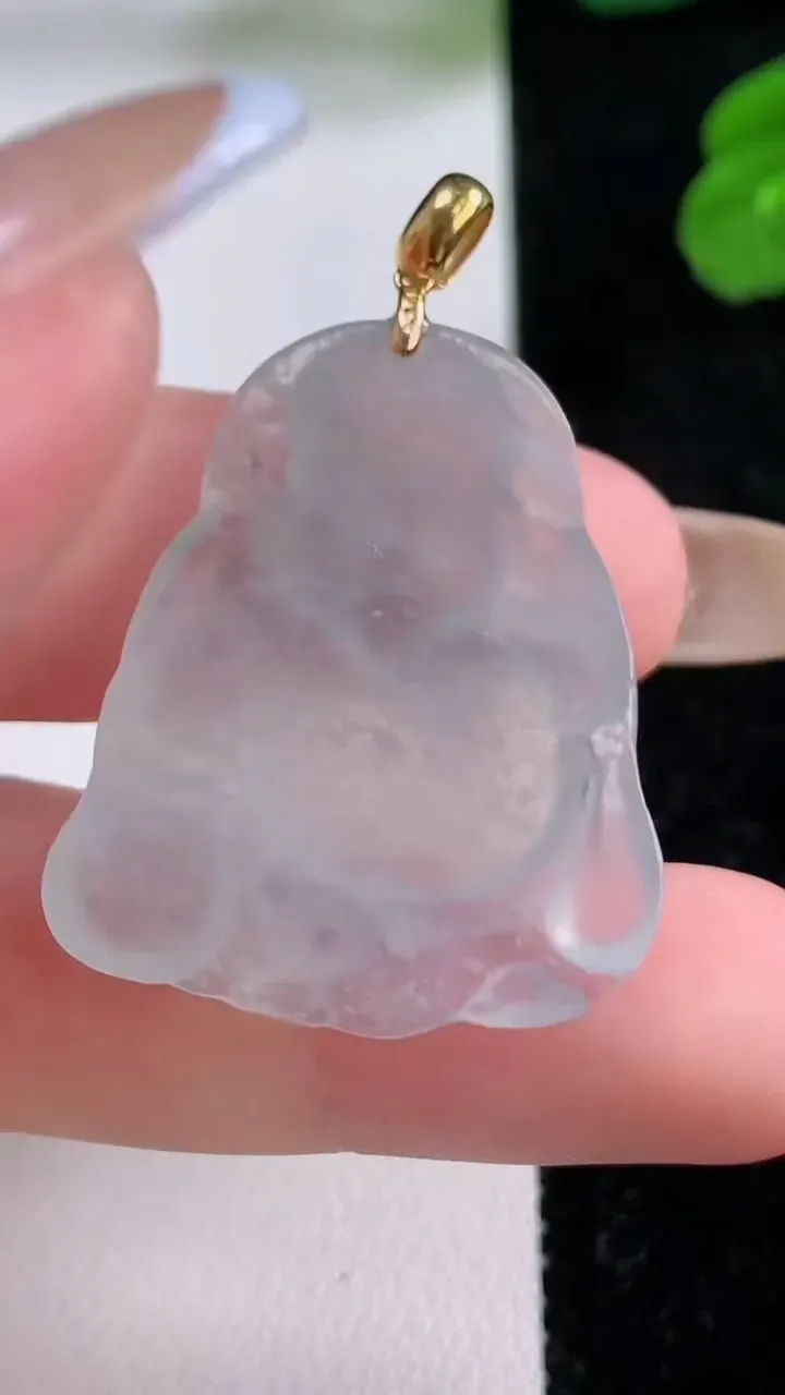 天然A货翡翠种白冰财神爷吊坠，尺寸31-26.8-4.4，重量:6.38g
11月17日