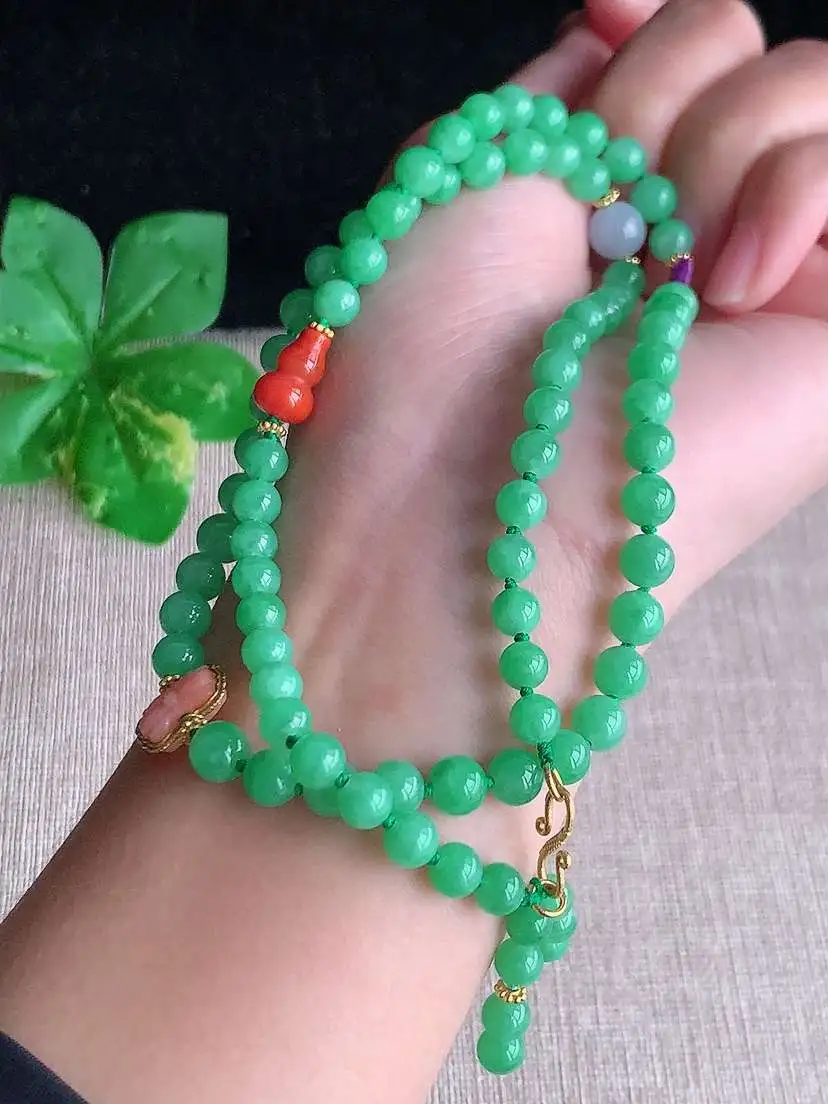 a货翡翠老坑冰种满绿圆珠项链毛衣链79颗  尺寸6mm 重量30.24g 1118