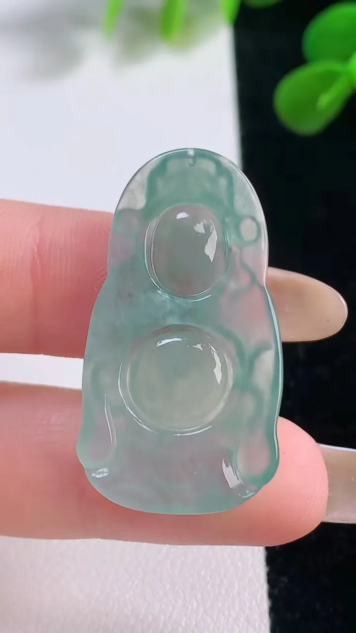 天然A货翡翠财神爷吊坠，尺寸34.6-18.3-3.9，重量:4.79g
11月18日