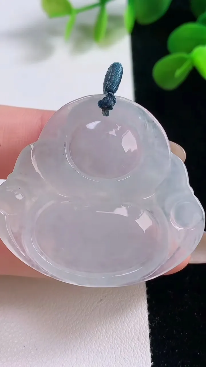 天然A货翡翠佛公吊坠，尺寸38.6-43-5.7，重量:14.45g
11月18日