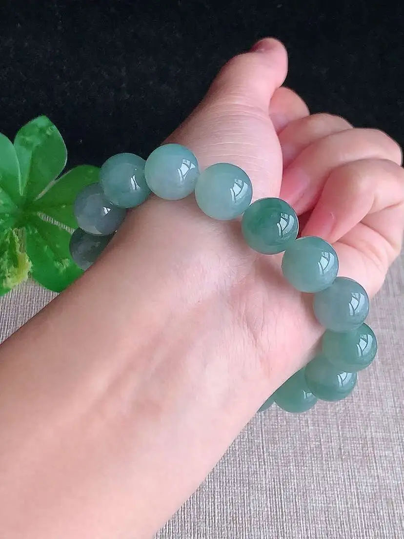 a货翡翠老坑冰种飘花圆珠佛珠手串16颗  尺寸12.5mm 重量58.38g 1118