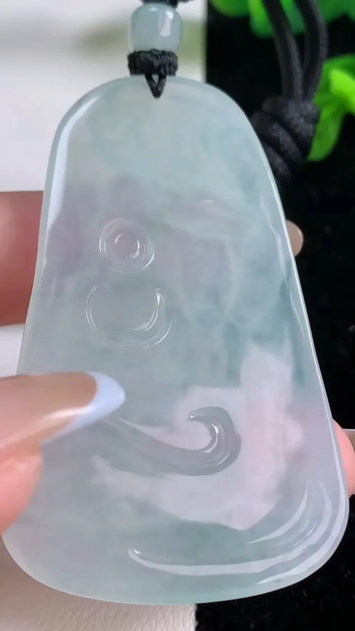 天然A货翡翠普贤菩萨吊坠，尺寸60.6-34-4.7，重量:25.90g
11月18日