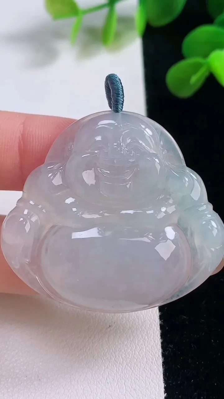 天然A货翡翠佛公吊坠，尺寸38.6-43-5.7，重量:14.45g
11月18日