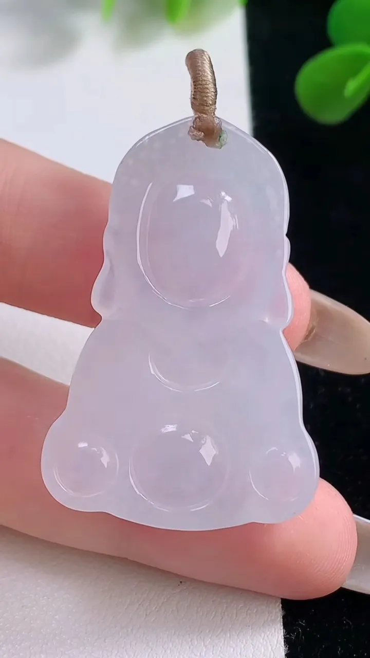 天然A货翡翠宝宝佛吊坠，尺寸40.4-27.2-5.7，重量:11.70g
11月18日