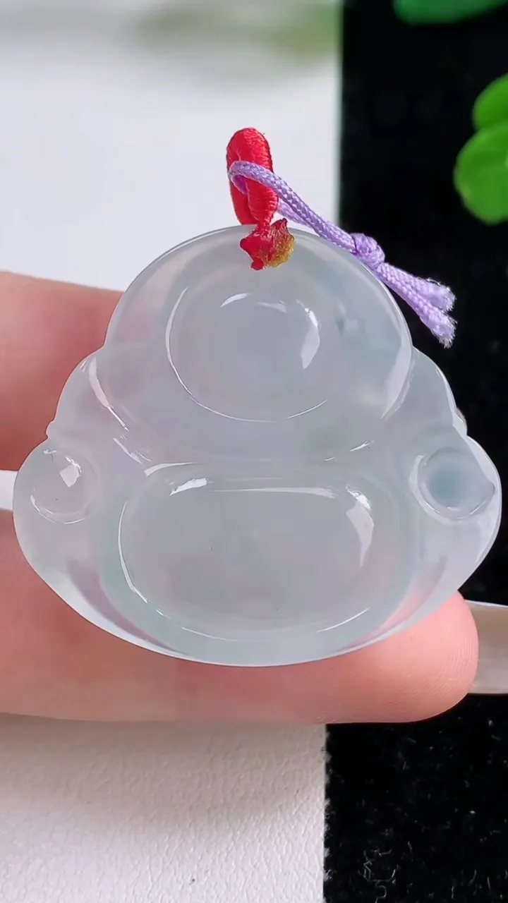 天然A货翡翠冰种飘花佛公吊坠，尺寸33-36.6-6.6，重量:12.02g
11月18日