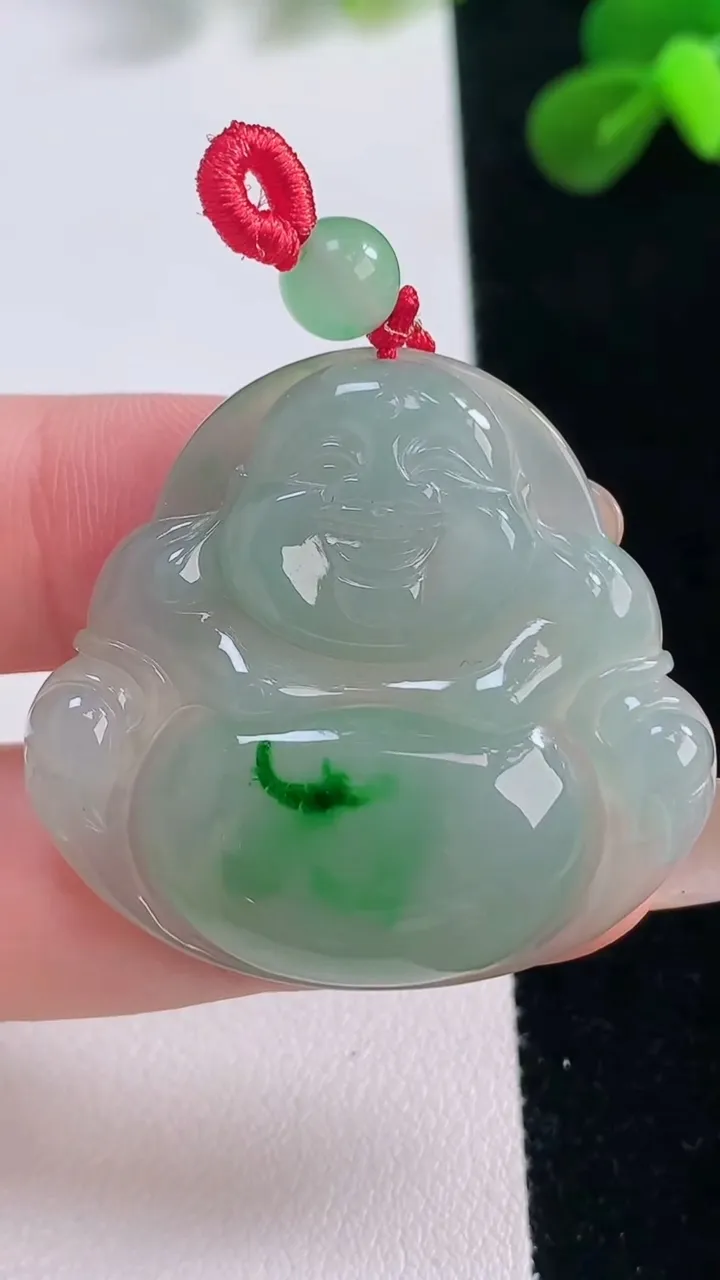 天然A货翡翠佛公吊坠，尺寸34.5-37-5.7，重量:12.36g
11月19日