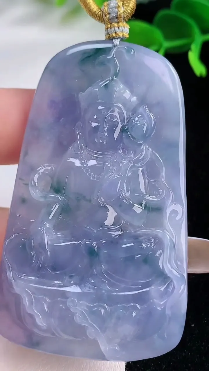 天然A货翡翠紫罗兰飘花大势至菩萨吊坠，尺寸63-37-7.3，重:38.91g
11月19日