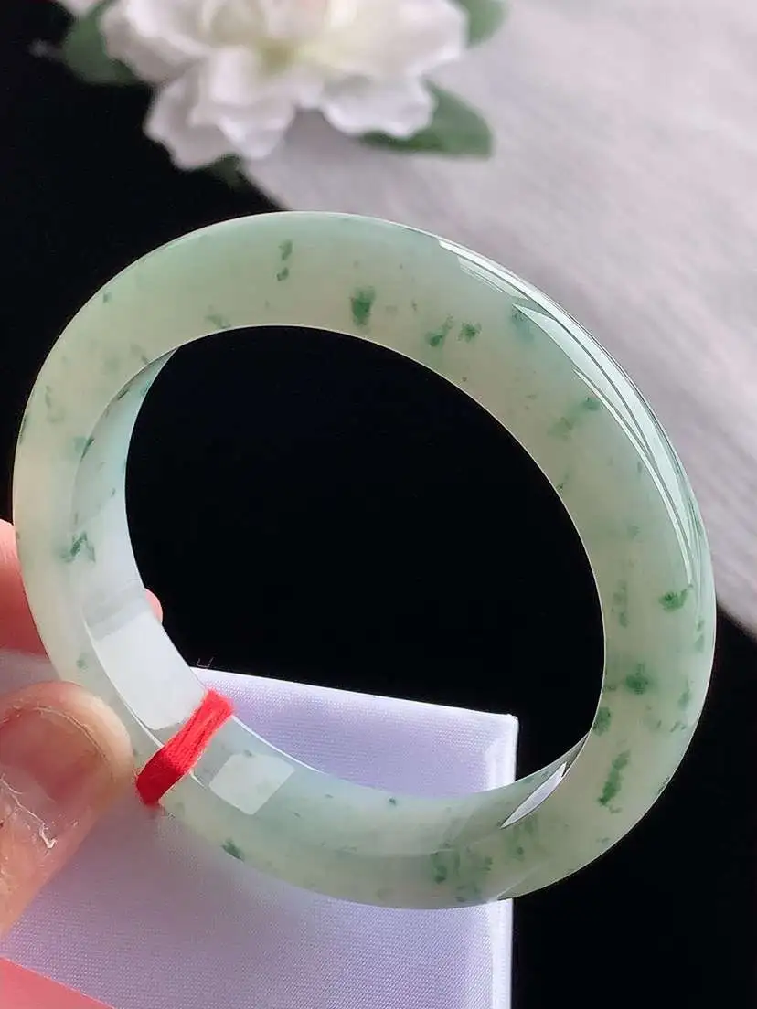 a货翡翠老坑冰种飘花正装正圈手镯55-56圈口  尺寸55×12.8×8.5mm 1118