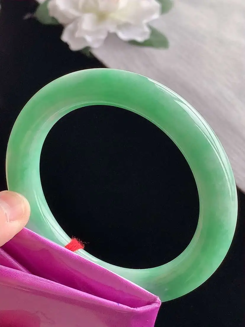 a货翡翠老坑冰种满绿圆条手镯57-58圈口  尺寸57.5×11mm 1118