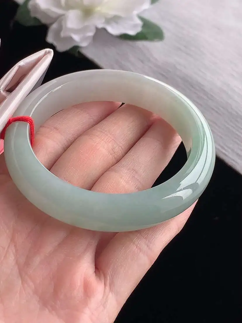a货翡翠老坑冰种晴底正装正圈手镯56-57圈口  尺寸56×12.5×8.5mm 1118