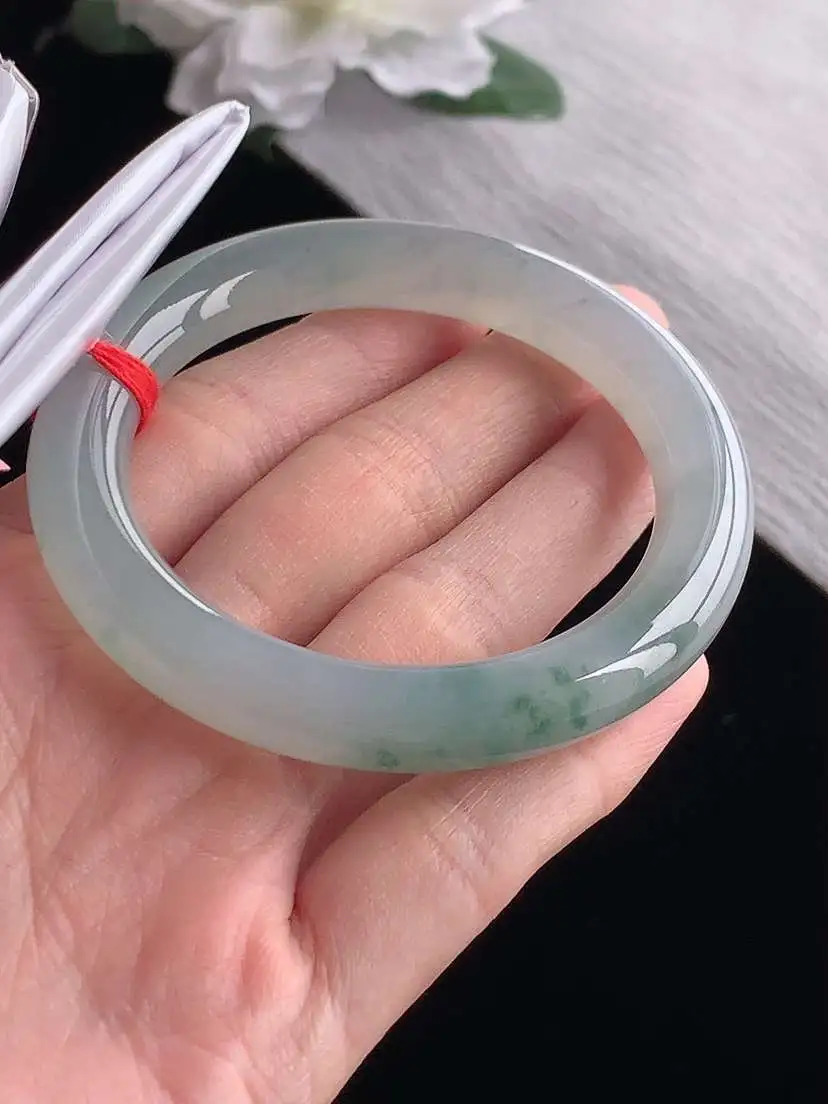 a货翡翠老坑冰种飘花圆条手镯52-53小圈口  尺寸52.8×9.6mm 1118