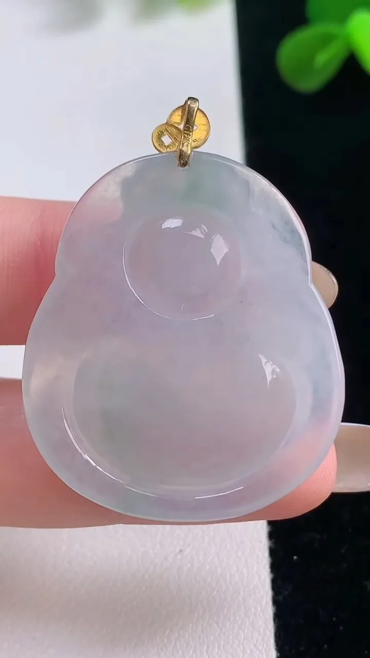 天然A货翡翠种飘花财神爷吊坠，尺寸36.7-31.7-5.6，重量:12.20g
11月19日