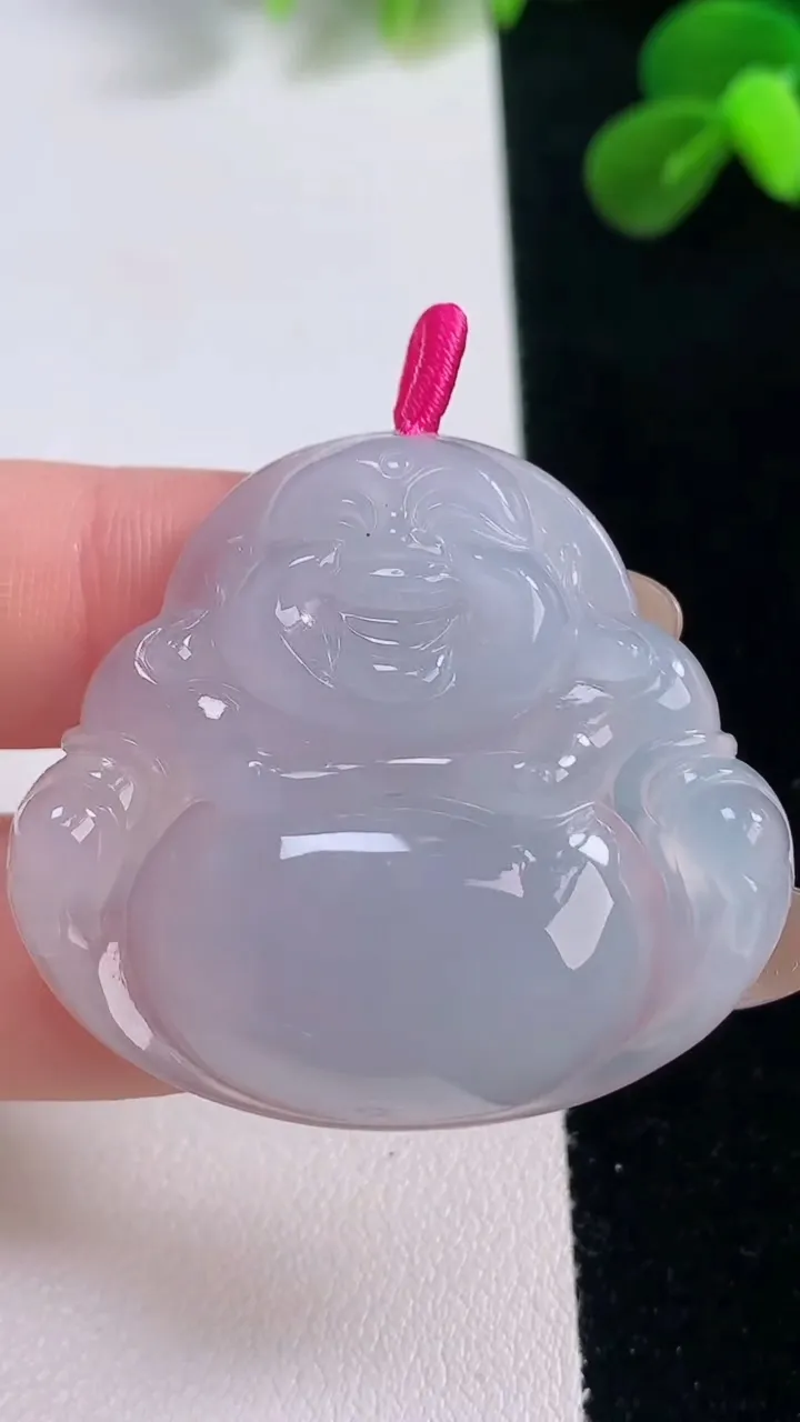 天然A货翡翠冰种紫罗兰佛公吊坠，尺寸36-40-7.5，重量:15.68g
11月19日