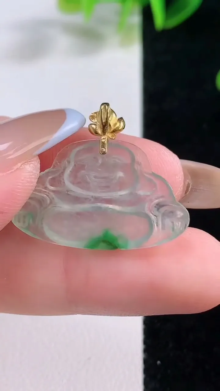 天然A货翡翠佛公吊坠，尺寸17-26.6-2.6，重量:2.09g
11月19日