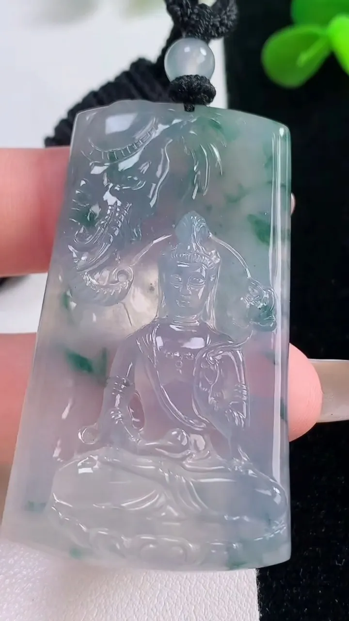 天然A货翡翠种紫罗兰飘花普贤菩萨吊坠，尺寸54-30.5-5.2，重量:23.39g
11月19日