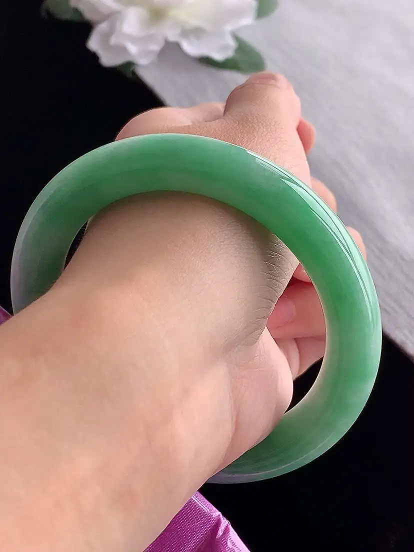 a货翡翠老坑冰种满绿圆条手镯57-58圈口  尺寸57.5×11mm 1118