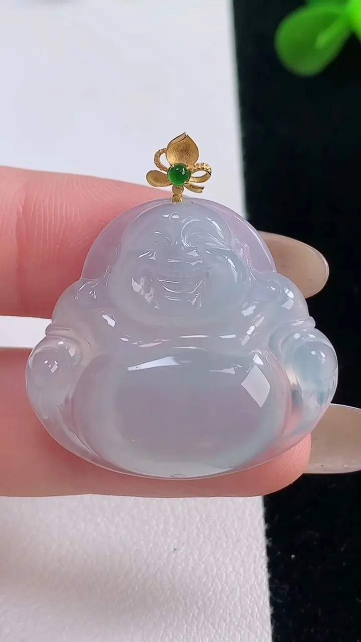 天然A货翡翠佛公吊坠，尺寸28.6-31-5.8，重量:8.12g
11月19日