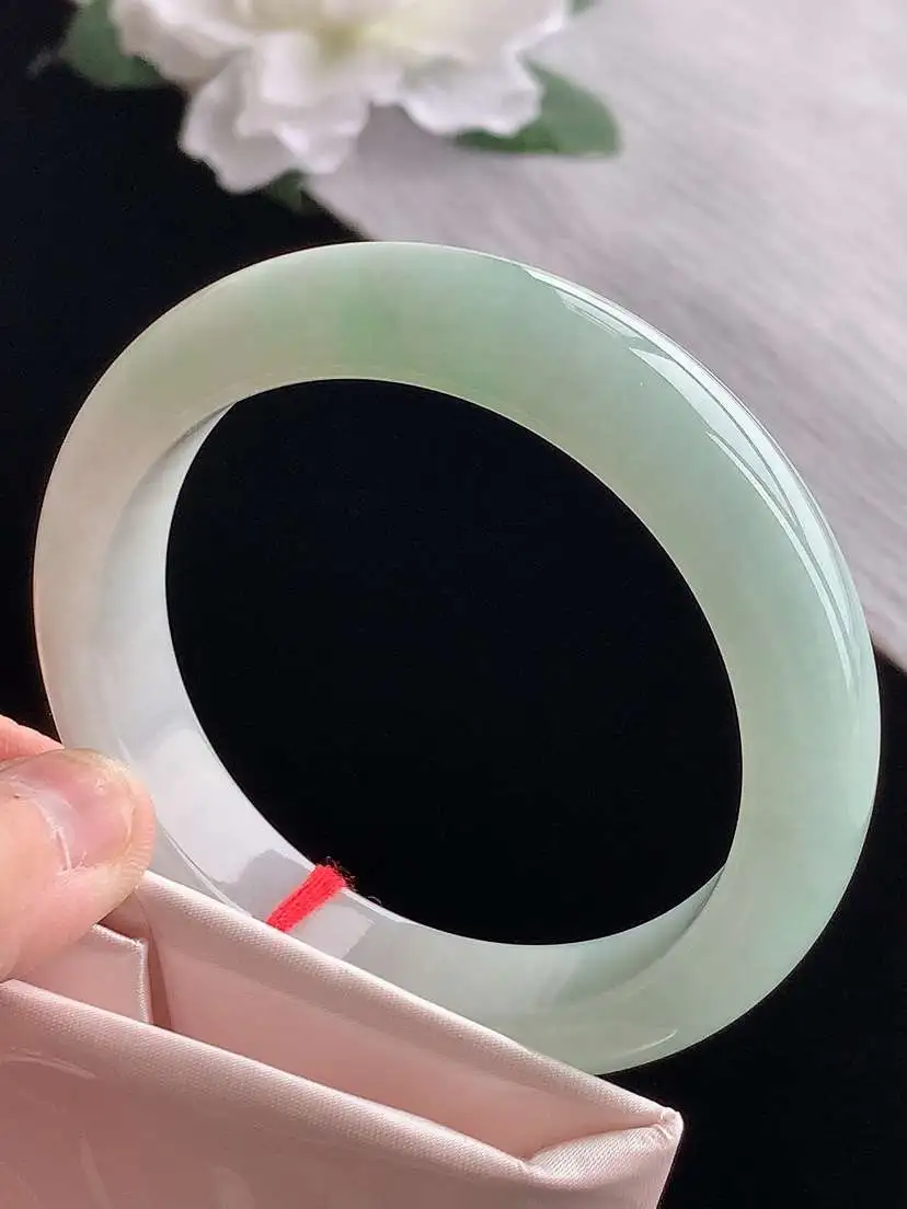 a货翡翠老坑冰种晴底正装正圈手镯56-57圈口  尺寸56×12.5×8.5mm 1118