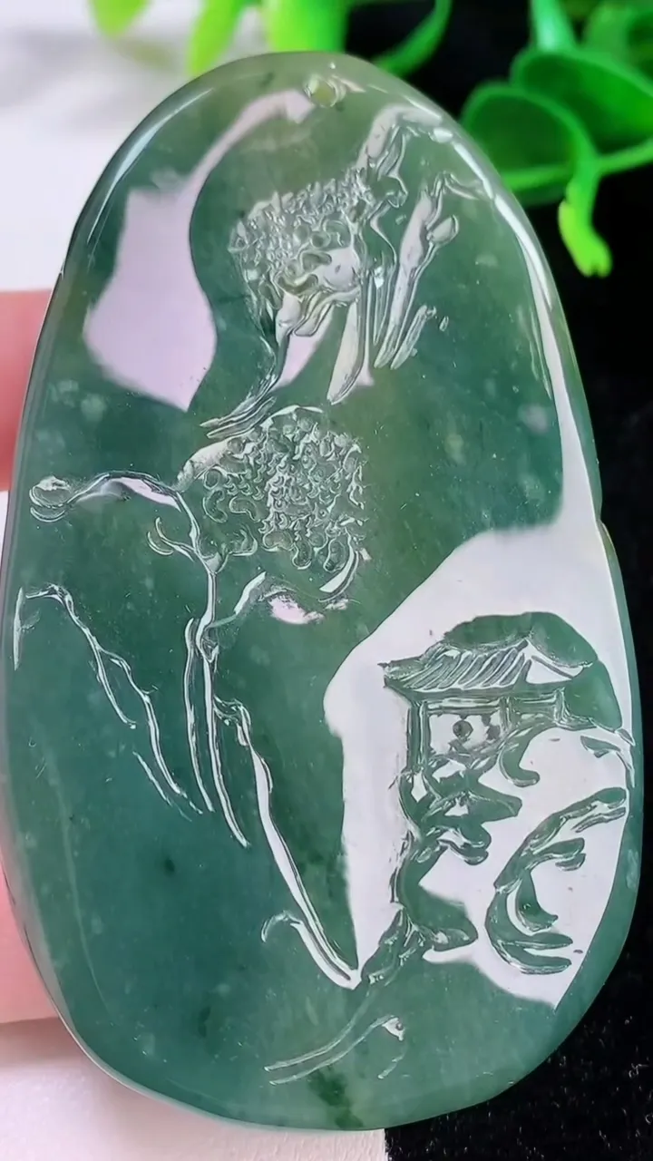 天然A货翡翠蓝水双彩山水无相佛吊坠，尺寸75-45-14，重:91.29g
11月19日