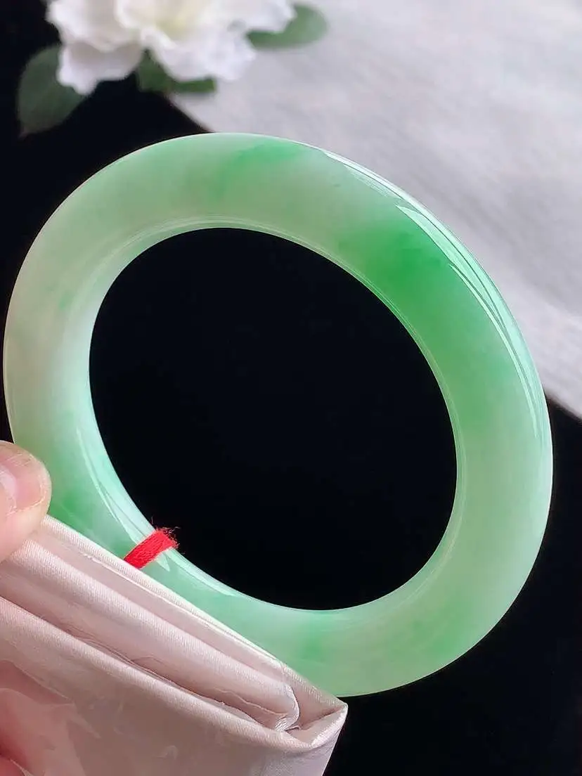 a货翡翠老坑冰种飘绿胖圆条手镯58-59圈口  尺寸58.5×12mm 1119 A78