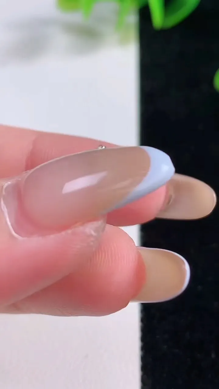 天然A货翡翠佛公吊坠，尺寸20.4-18.3-5.8，裸石12.2-16.4重量:2.41g
11月20日