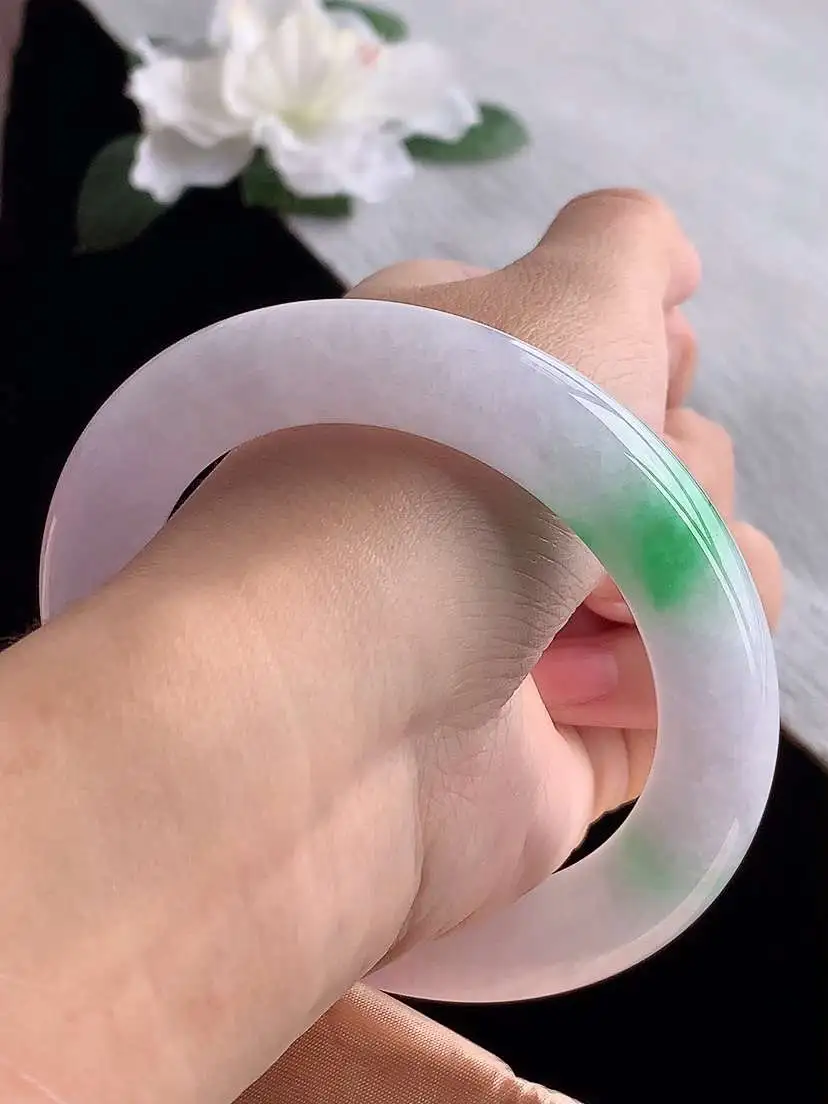 a货翡翠老坑冰种春带彩紫罗兰飘绿胖圆条手镯57-58圈口  尺寸57.8×12mm 1119