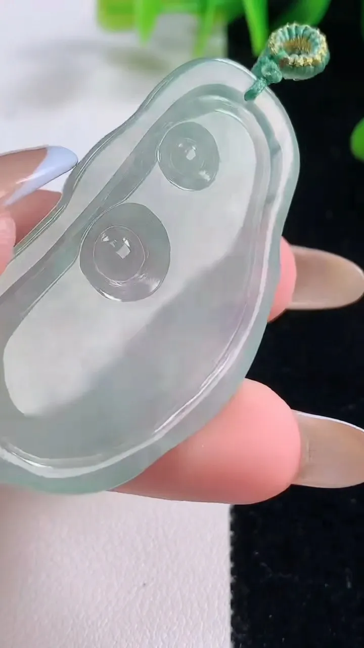 天然A货翡翠布袋佛吊坠，尺寸49.8-27.7-6，重量:16.69g
11月20日