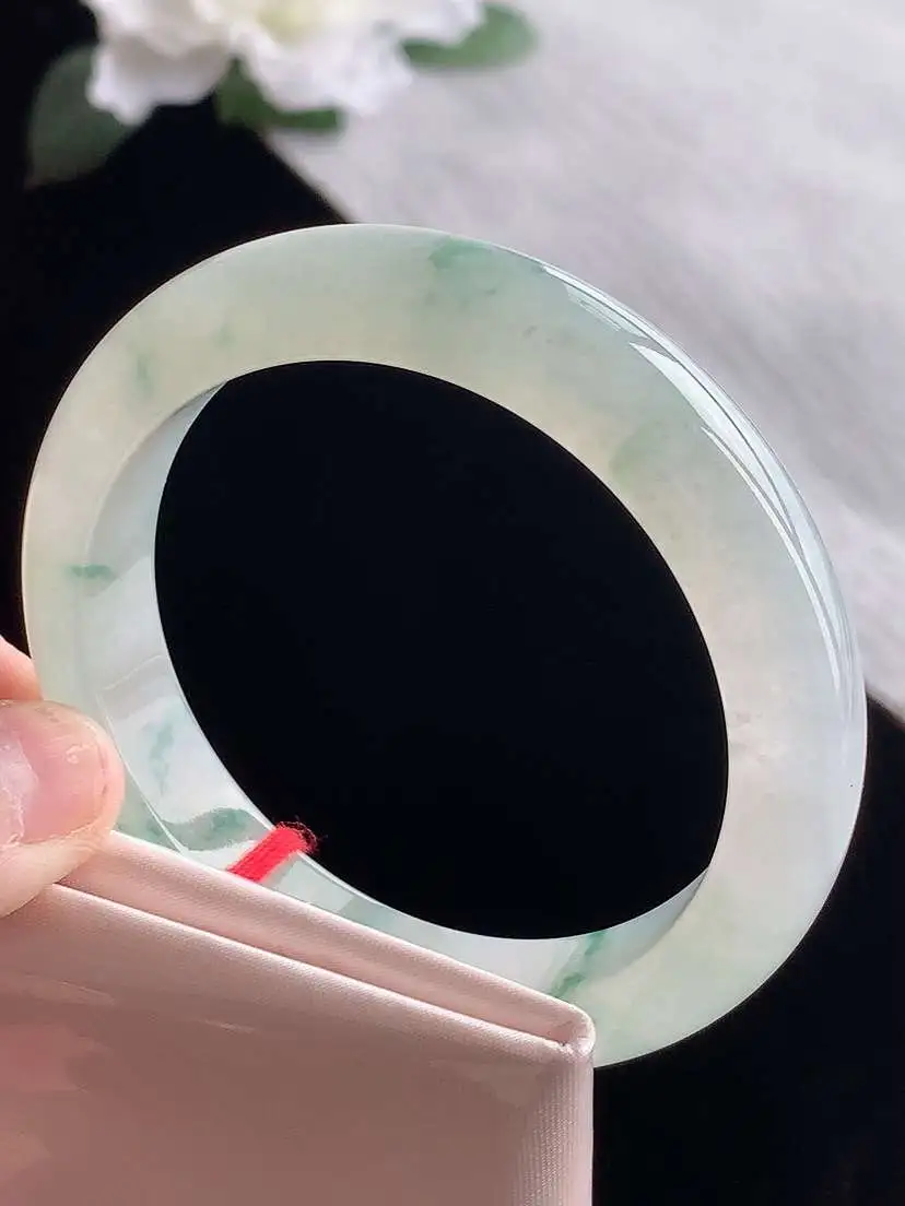 a货翡翠老坑冰种飘花正装正圈手镯54-55圈口  尺寸54.5×12×8.5mm 1119