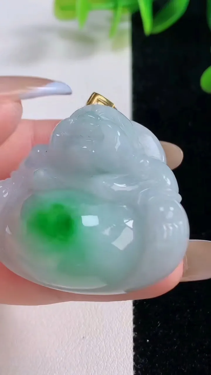 天然A货翡翠佛公吊坠，尺寸36-40-12.5，重量:29.66g
11月20日