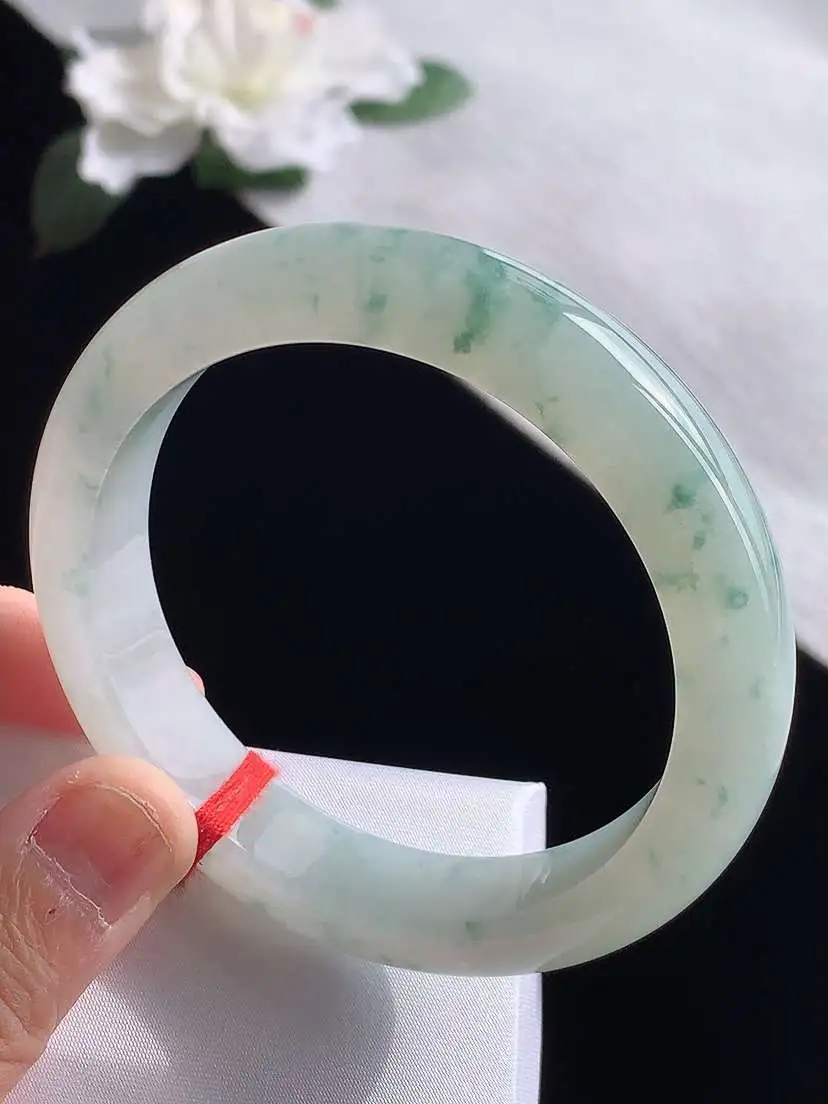 a货翡翠老坑冰种飘花正装正圈手镯55-56圈口  尺寸55.5×12×8.5mm 1119