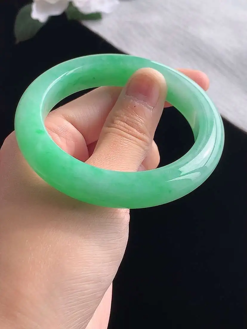 a货翡翠老坑冰种满绿厚装正装正圈手镯54-55圈口 尺寸54×11.6×9.6mm 1119 A89