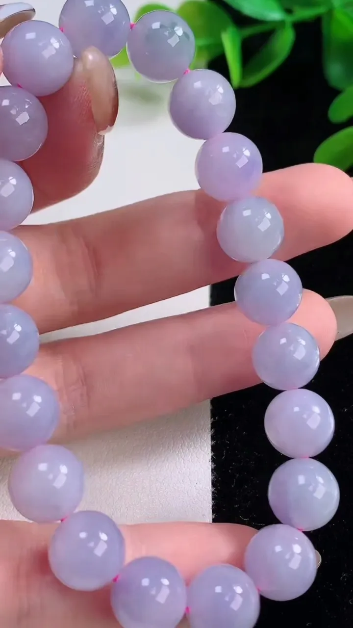 天然A货翡翠紫罗兰圆珠手串，尺寸9.4-20颗，重量:30.88g11月20日
工厂直销收藏佳品,种