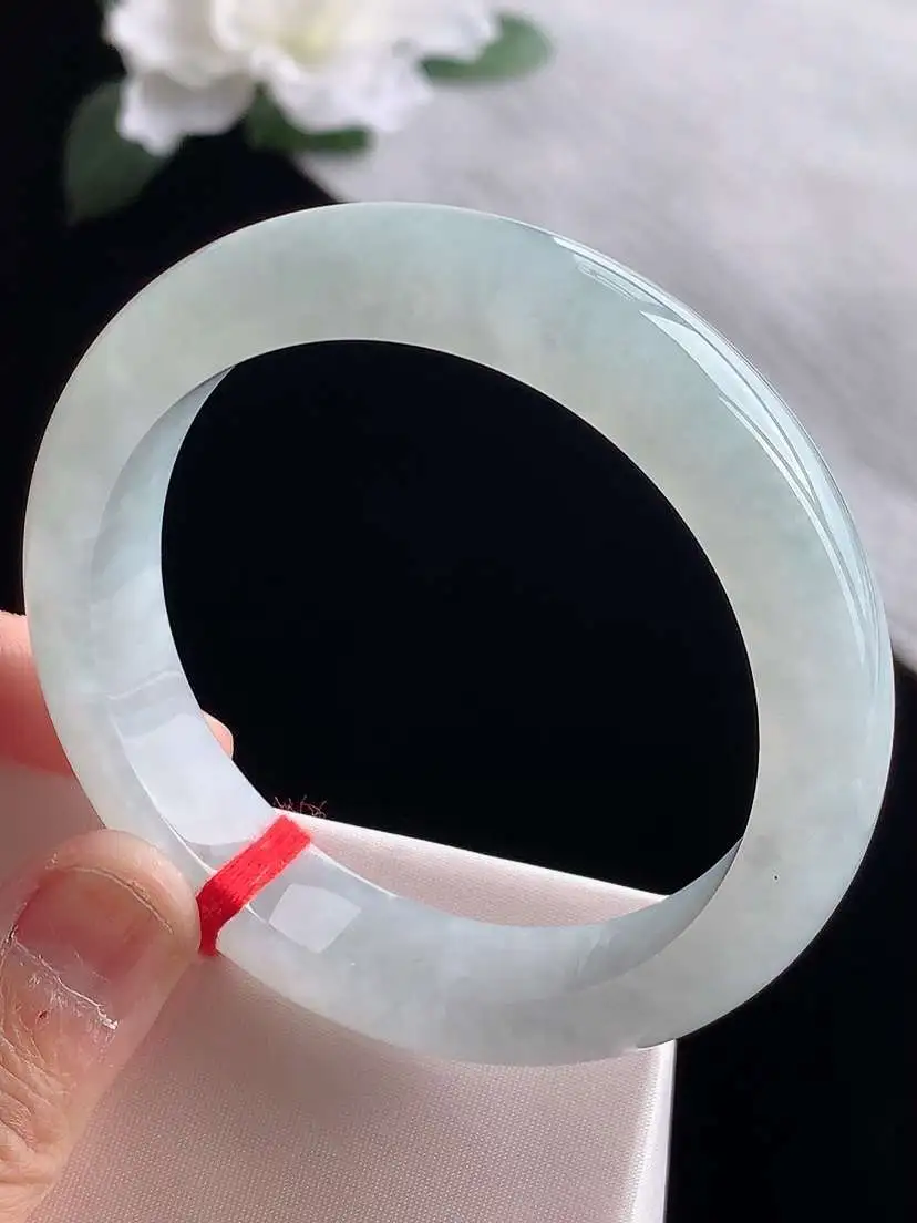 a货翡翠老坑冰种白月光正装正圈手镯55-56圈口  尺寸55.2×12.5×8.3mm 1119