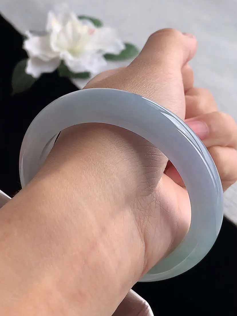 a货翡翠老坑冰种紫罗兰飘花厚装正装正圈手镯57-58圈口 尺寸57.2×12.3×9.2mm 1119