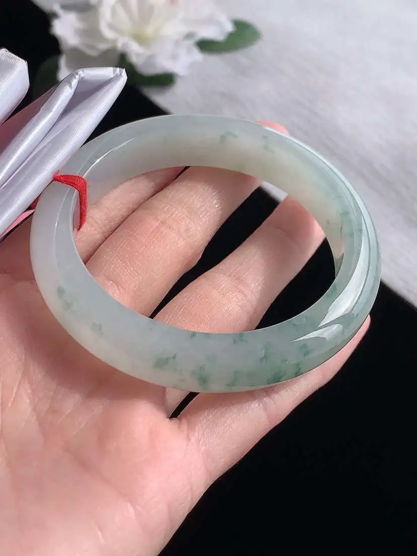 a货翡翠老坑冰种飘花正装正圈手镯55-56圈口  尺寸55.5×12×8.5mm 1119