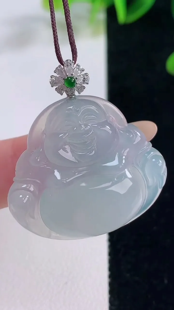 天然A货翡翠佛公吊坠，尺寸28.7-32.3-6，重量:9.38g
11月20日