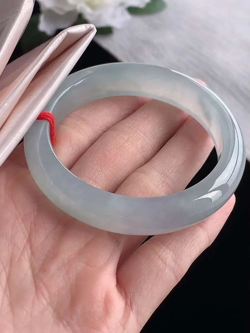a货翡翠老坑冰种晴水正装正圈手镯53-54圈口  尺寸53.2×11.8×7.8mm 1119