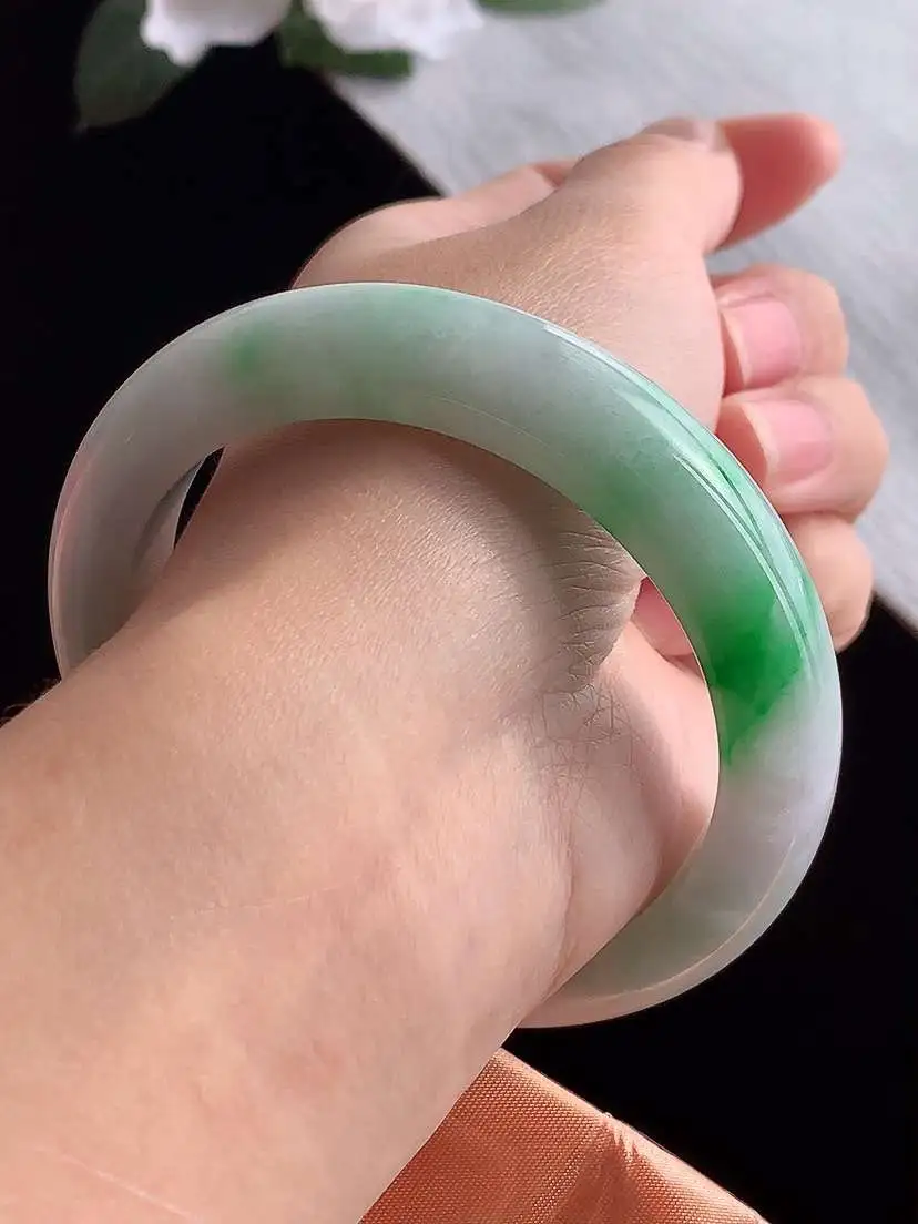 a货翡翠老坑冰种飘阳绿厚装正装正圈手镯56-57圈口  尺寸56.8×12.3×9.5mm 1119