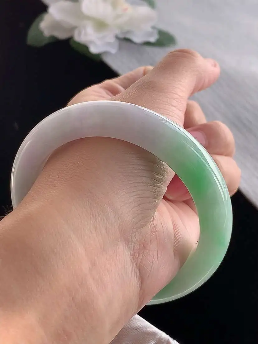 a货翡翠老坑冰种淡春彩淡紫罗兰飘绿厚装正装正圈手镯58-59圈口  尺寸58×12×9.3mm 11