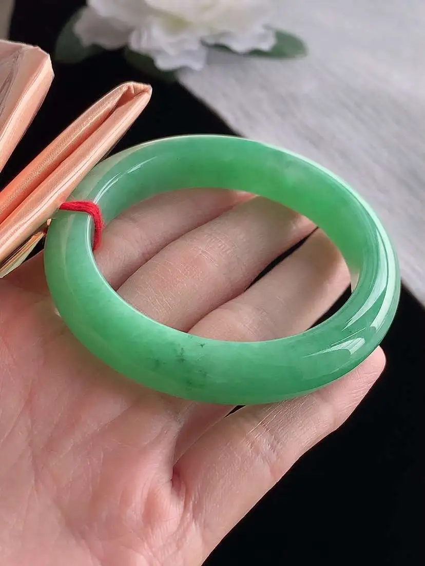 a货翡翠老坑冰种满绿正装正圈手镯52-53小圈口  尺寸52×11×8.5mm 1120