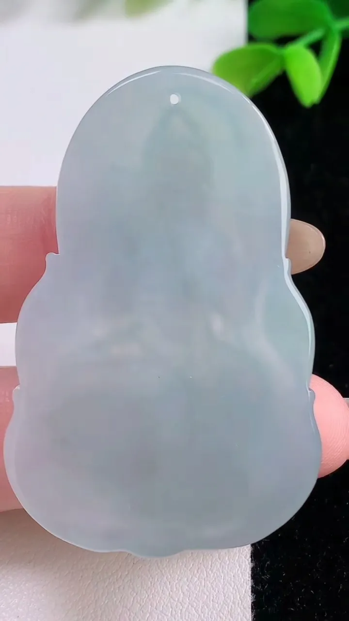 天然A货翡翠文殊菩萨吊坠，尺寸52.6-33-6，重量:20.87g
11月21日