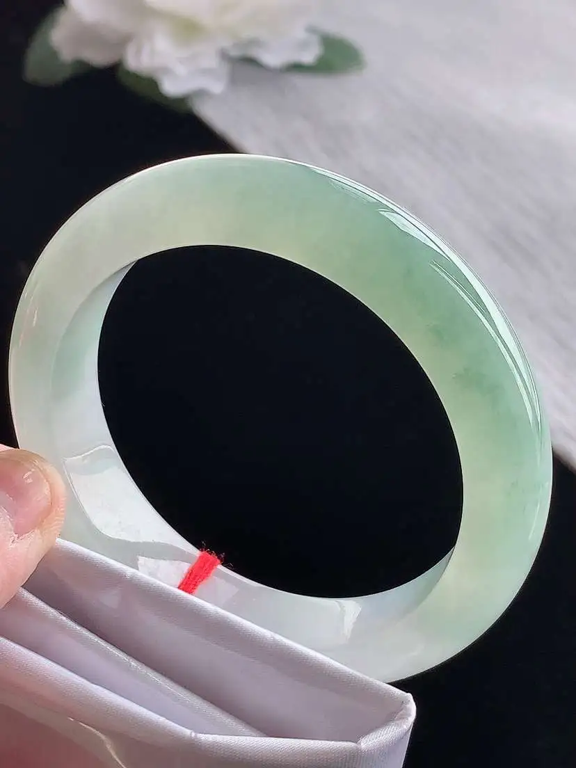 a货翡翠老坑冰种晴水正装正圈手镯55-56圈口  尺寸55×12.8×9.3mm 1120