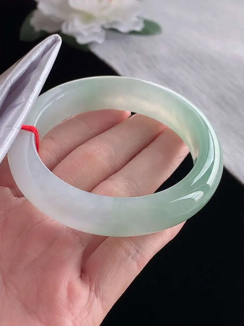 a货翡翠老坑冰种晴水正装正圈手镯55-56圈口  尺寸55×12.8×9.3mm 1120